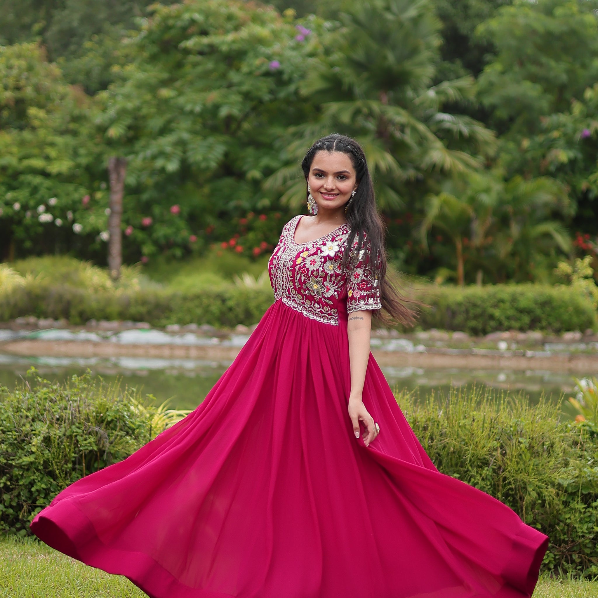 TILTON PREMIUM DESIGNER GOWN
