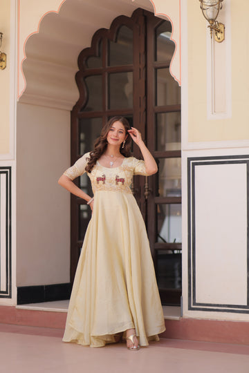 TILTON FESTIVAL SPECIAL GOLD CRUSH BEADS EMBROIDERED GOWN